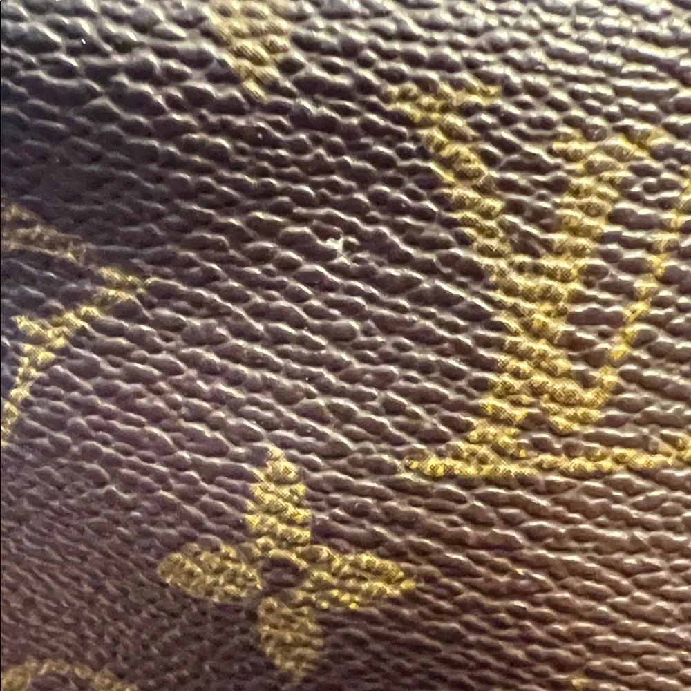 SOLD!!! Authentic Vintage Louis Vuitton Brown and Tan Monogram Clutch/Bag - Picture 8 of 17